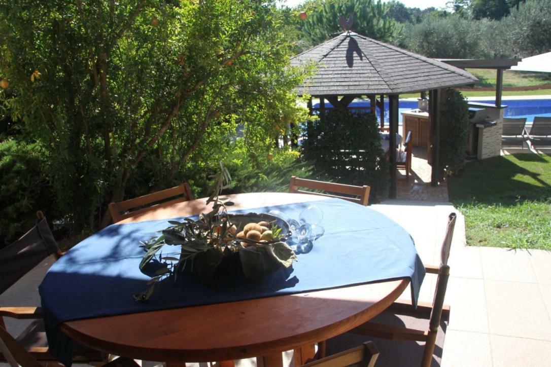 Premantura Olive Garden Villa Exterior photo