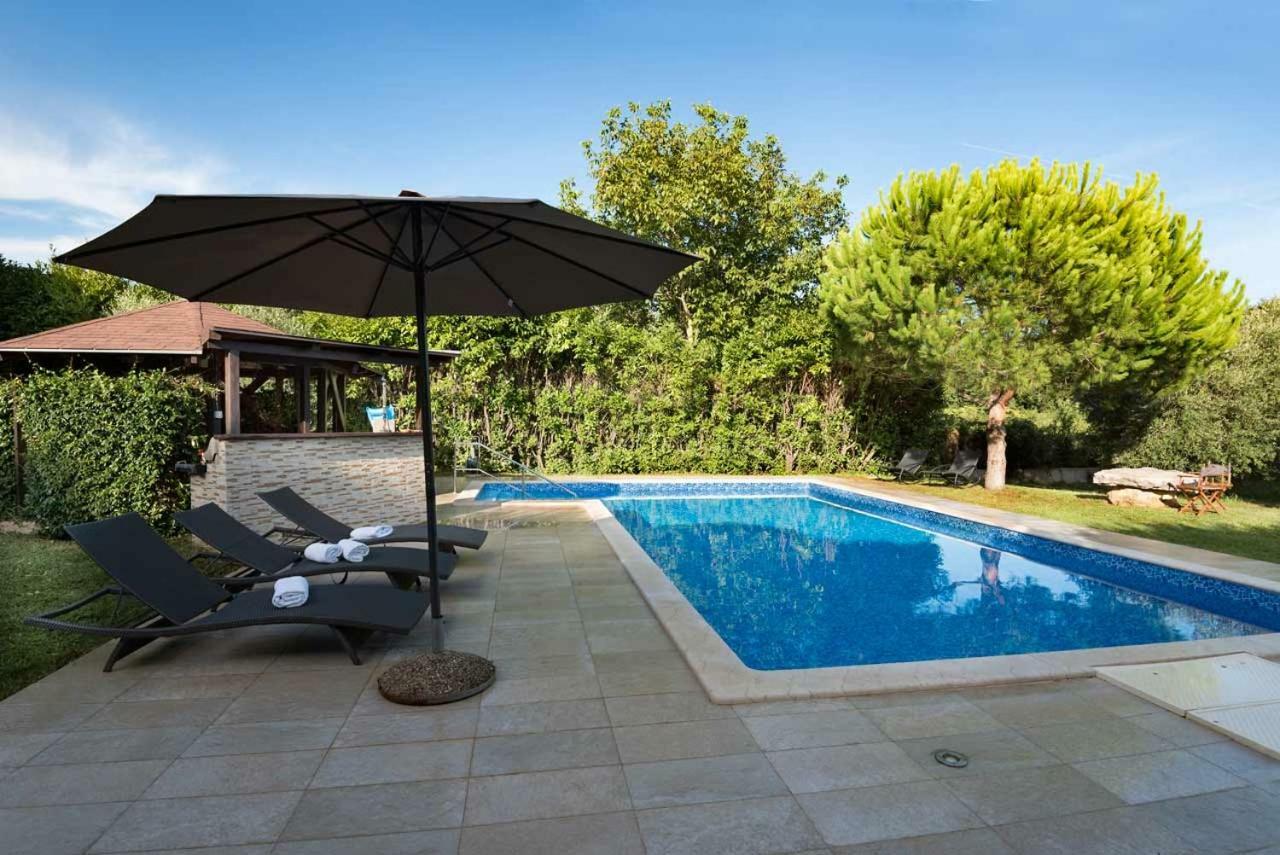 Premantura Olive Garden Villa Exterior photo
